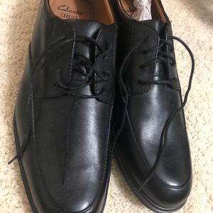 Clarke’s black Dress Shoes